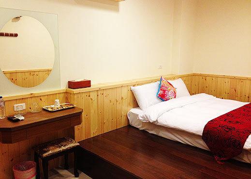 Sun Moon Lake Crystal B&B Nantou Quarto foto