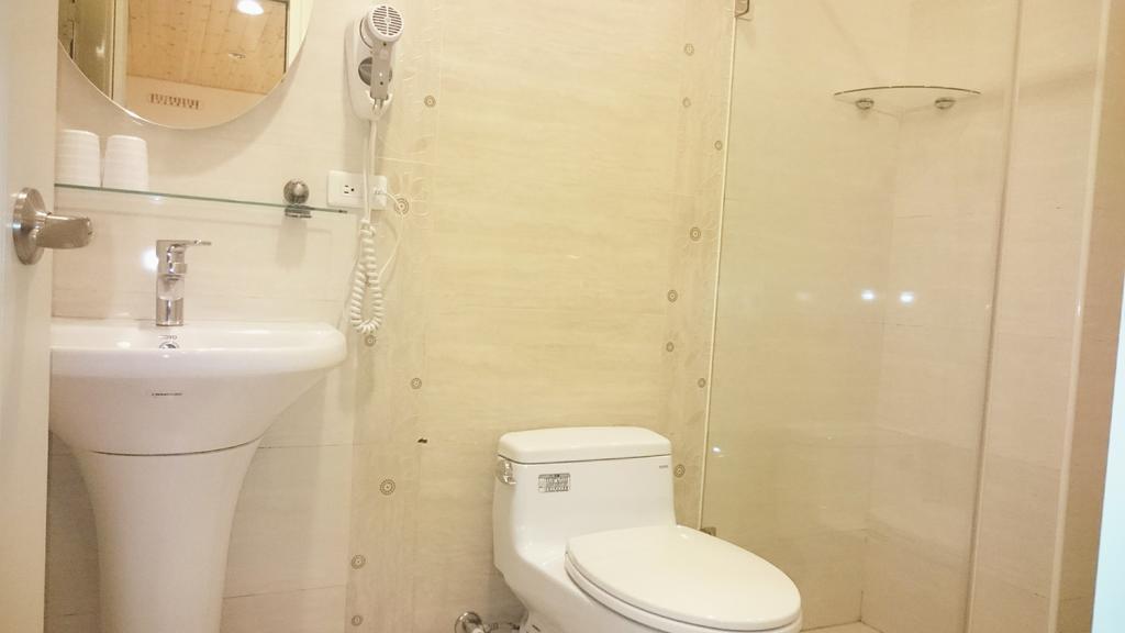 Sun Moon Lake Crystal B&B Nantou Exterior foto